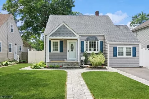 429 Fairview Ave, Middlesex, NJ 08846
