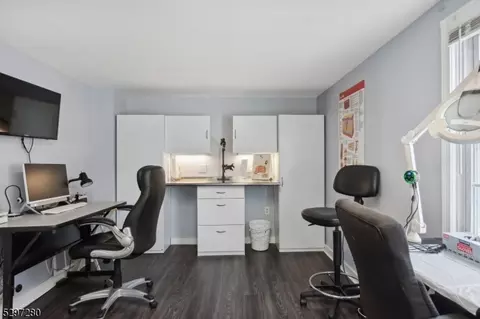 429 Fairview Ave, Middlesex, NJ 08846 photo 13