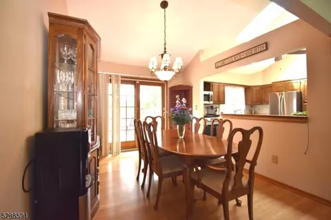 39 Cathyann Ct, Wayne, NJ 07470 photo 16