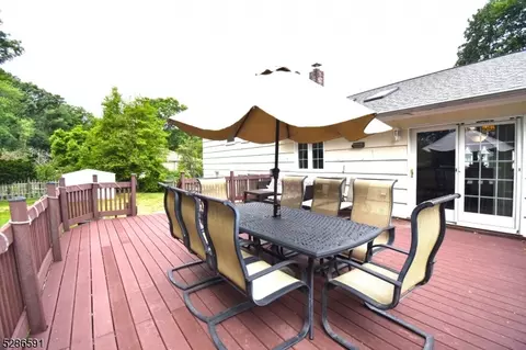 39 Cathyann Ct, Wayne, NJ 07470 photo 7