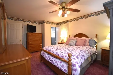 39 Cathyann Ct, Wayne, NJ 07470 photo 27