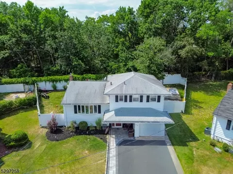 2134 Denk Ct, Union, NJ 07083