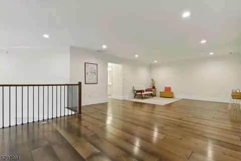 6 Continental Pl, Warren, NJ 07059 photo 20