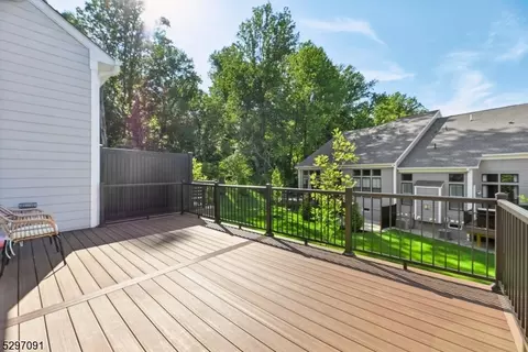 6 Continental Pl, Warren, NJ 07059 photo 29