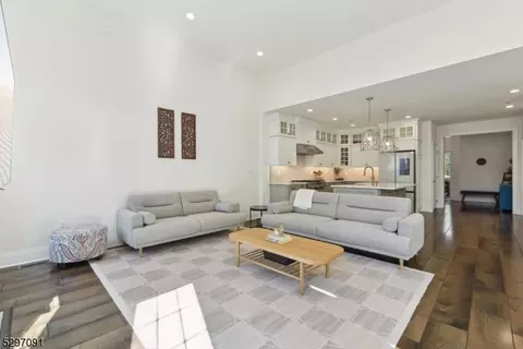 6 Continental Pl, Warren, NJ 07059 photo 12