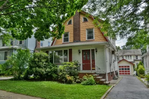 248 Maplewood Ave, Bogota, NJ 07603
