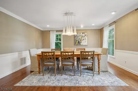 82 Druid Hill Rd, Summit, NJ 07901 photo 5