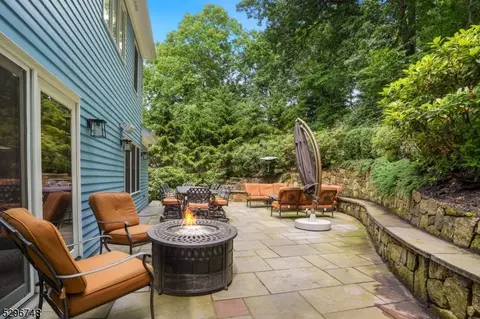82 Druid Hill Rd, Summit, NJ 07901 photo 30