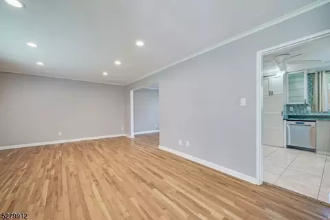 41 Troy Dr #41A, Springfield, NJ 07081 photo 10