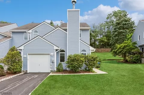 33 Davey Dr, West Orange, NJ 07052