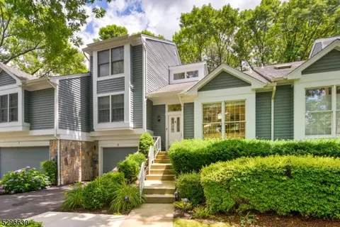 3 Timothy Ln, Bedminster, NJ 07921 photo 3