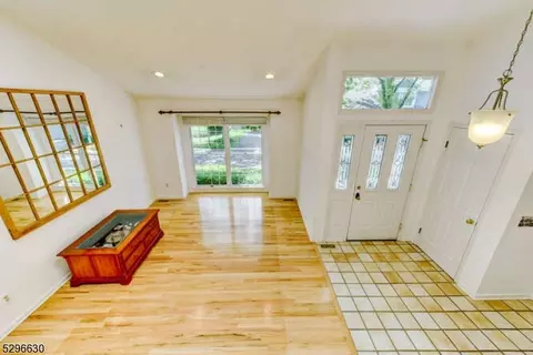 3 Timothy Ln, Bedminster, NJ 07921 photo 9