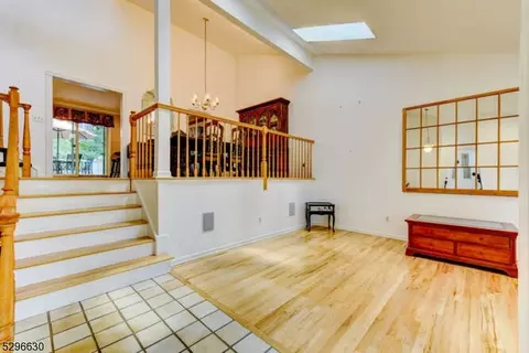 3 Timothy Ln, Bedminster, NJ 07921 photo 6