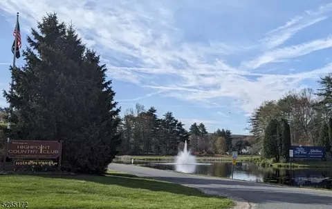 295 Lake Shore Dr S # -D, Montague, NJ 07827