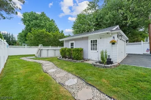313 High St, Nutley, NJ 07110 photo 38