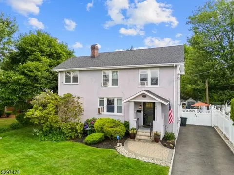 313 High St, Nutley, NJ 07110 photo 2