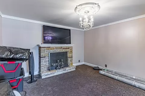 869 Ratzer Rd, Wayne, NJ 07470 photo 8