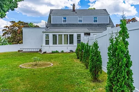 869 Ratzer Rd, Wayne, NJ 07470 photo 4
