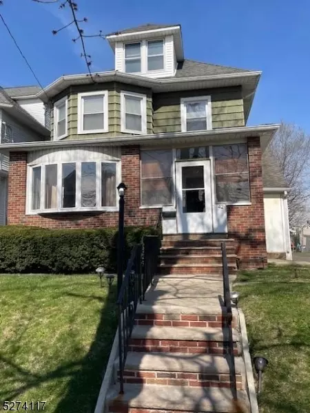 42 Van Houten Ave, Passaic, NJ 07055