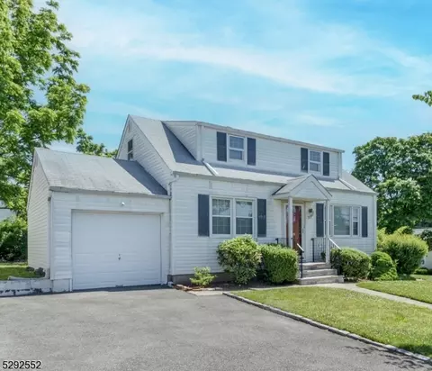 207 Highview Dr, Clifton, NJ 07013