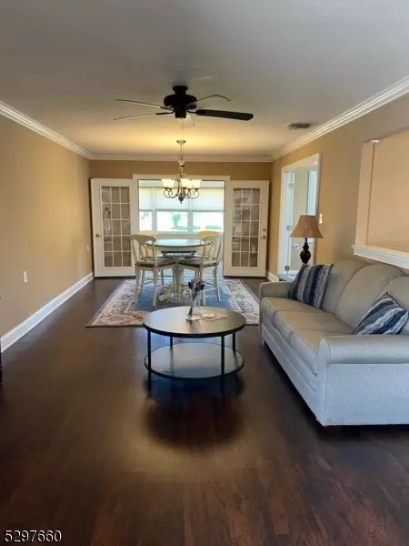 10 Markham Rd, Brick Twp, NJ 08724