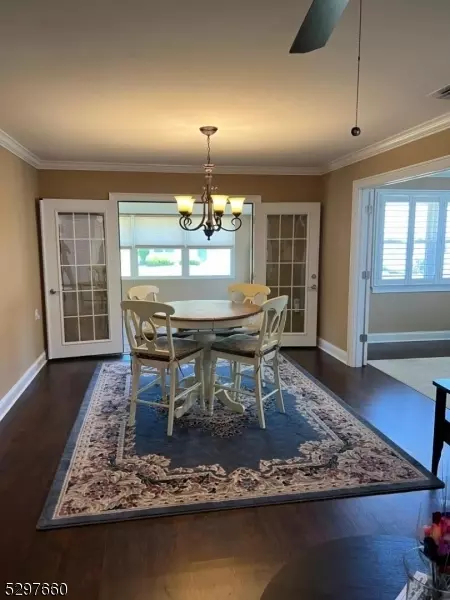 10 Markham Rd, Brick Twp, NJ 08724 photo 2