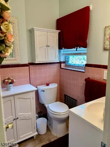 748 Thompson Ave, Bridgewater, NJ 08807 photo 15