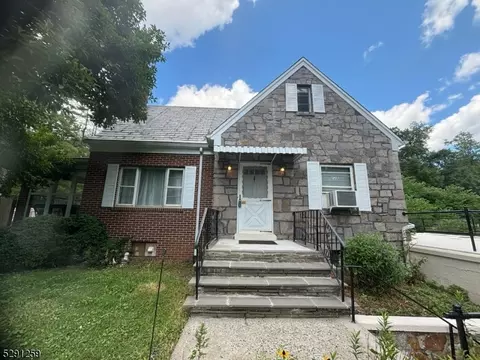 748 Thompson Ave, Bridgewater, NJ 08807 photo 2