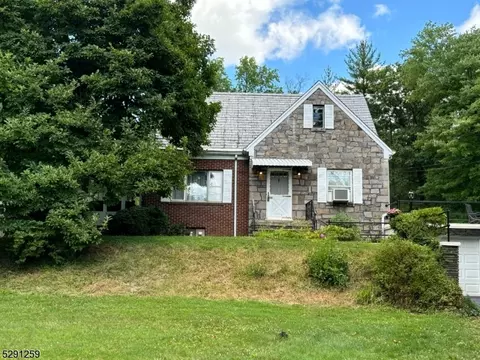 748 Thompson Ave, Bridgewater, NJ 08807 photo 3