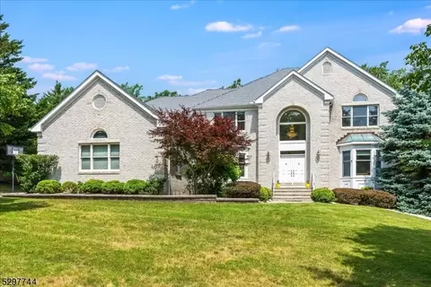 23 Talmadge Ln, Bernards, NJ 07920
