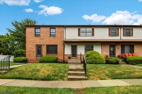262 Riva Dr, Hackettstown, NJ 07840