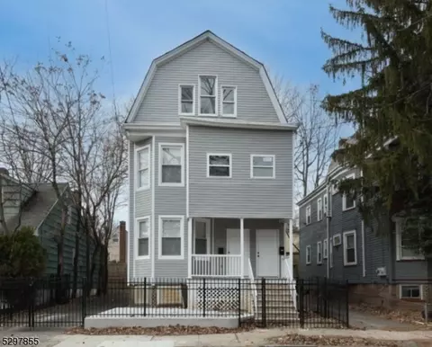 135 Norwood St, Newark, NJ 07106