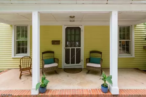 40 Taylor St, High Bridge, NJ 08829