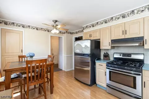 48 Glenside Ave, Summit, NJ 07901 photo 9