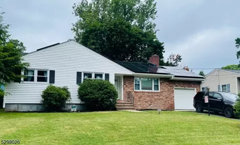 734 Anna Pl, North Plainfield, NJ 07063
