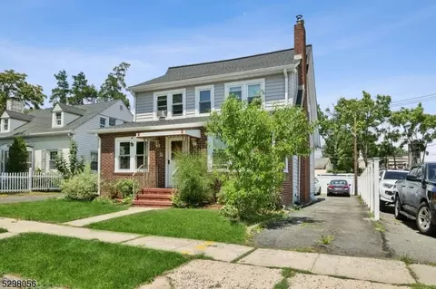 10 Elliot Pl, East Orange, NJ 07018