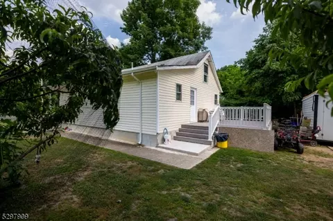 77 Fayette Ave, Wayne, NJ 07470 photo 5