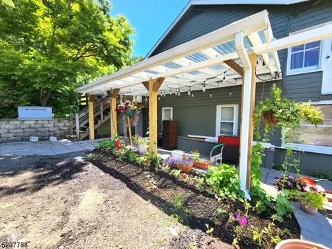 46 Brady Rd, Jefferson, NJ 07849