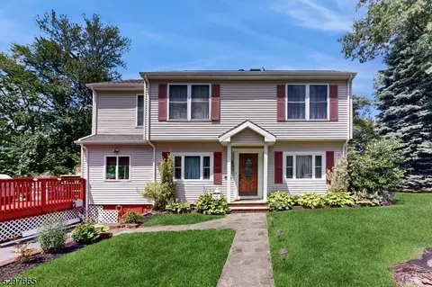 33 Pilch St, Bloomfield, NJ 07003