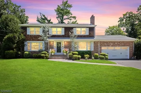 610 Riverside Dr, Cranford, NJ 07016