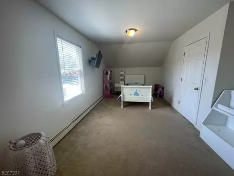 3 Mann Pl, Wanaque Boro, NJ 07420 photo 16