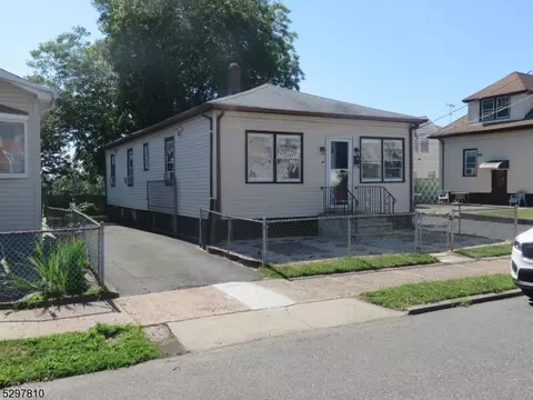163 E 25th St, Paterson, NJ 07514