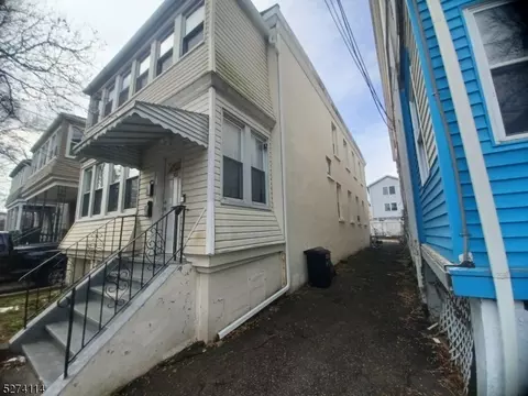 299-301 Ridgewood, Newark, NJ 07112
