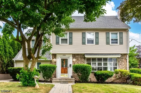 2735 Larchmont Rd, Union, NJ 07083