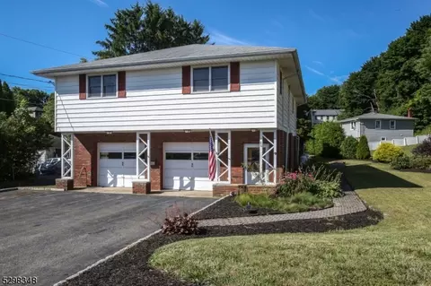 26 Prospect St, Netcong, NJ 07857