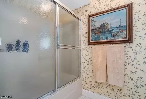 2 Saddlebrook Dr, Washington, NJ 07882 photo 31