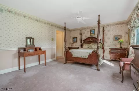 2 Saddlebrook Dr, Washington, NJ 07882 photo 22