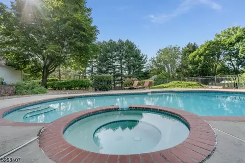 2 Saddlebrook Dr, Washington, NJ 07882 photo 38