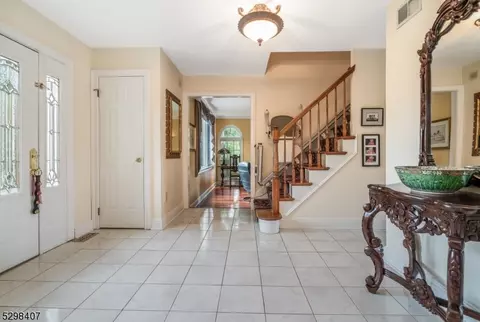 2 Saddlebrook Dr, Washington, NJ 07882 photo 5