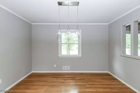 41 Robbins Ave, Berkeley Heights, NJ 07922 photo 12